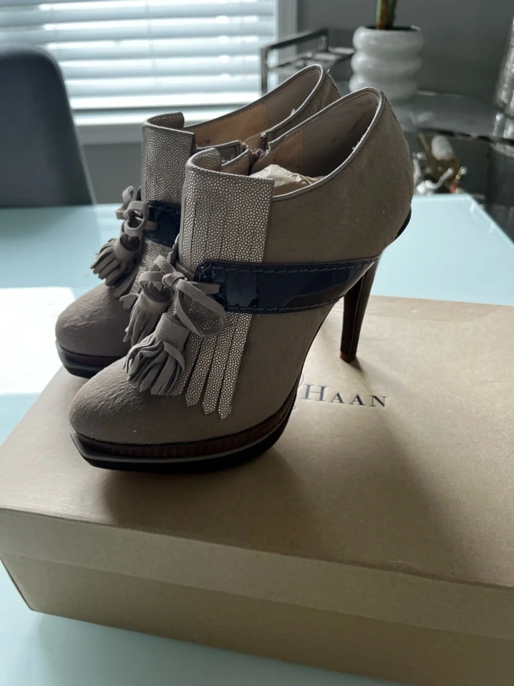 NIB Cole Haan Kiltie Booties - Picture 5 of 6